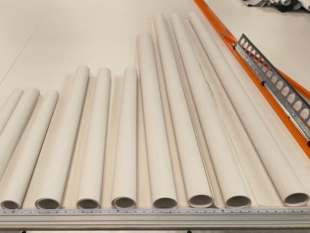 Roller shade fabric measurement and cutting in NYC